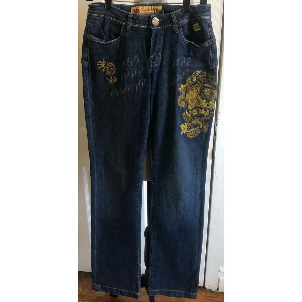 Apple Bottoms Jeans Size 6